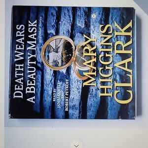 Mary Higgins Clark CD DEATH WEARS A BEAUTY MASK Audio book 8 discs Brand New
